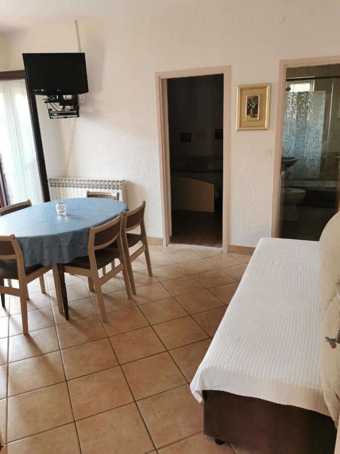 Near By Everything Vodice Exterior foto